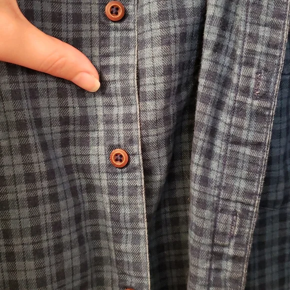 Blue checkered button up - Picture 4 of 4